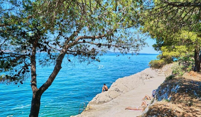 Holiday Home Bajlo Apartment With Three Bedrooms Zadar Ngoại thất bức ảnh