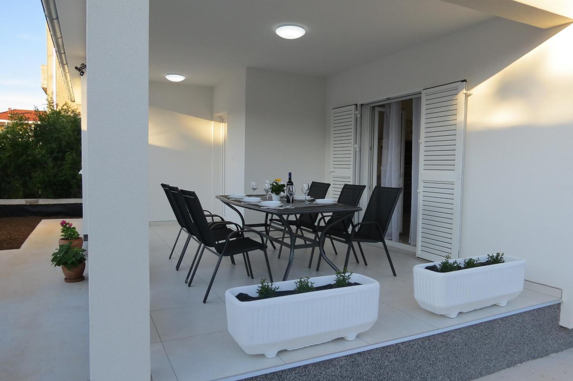 Holiday Home Bajlo Apartment With Three Bedrooms Zadar Ngoại thất bức ảnh