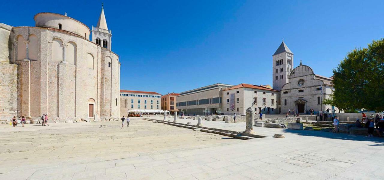 Holiday Home Bajlo Apartment With Three Bedrooms Zadar Ngoại thất bức ảnh
